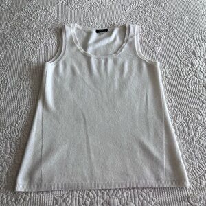 Forte white sleeveless cashmere shell/sweater